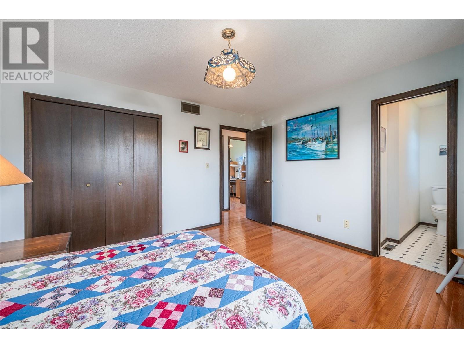 Photo 19 of 2681 Abbott Street, Kelowna BC