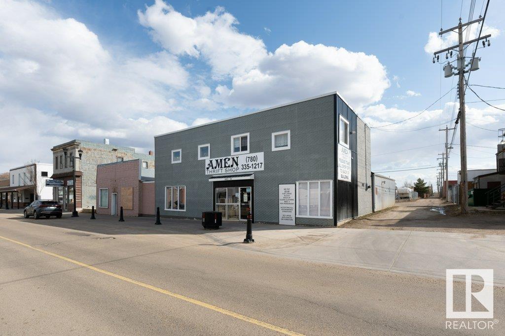 Photo 3 of 4813 50 Av, Wetaskiwin AB