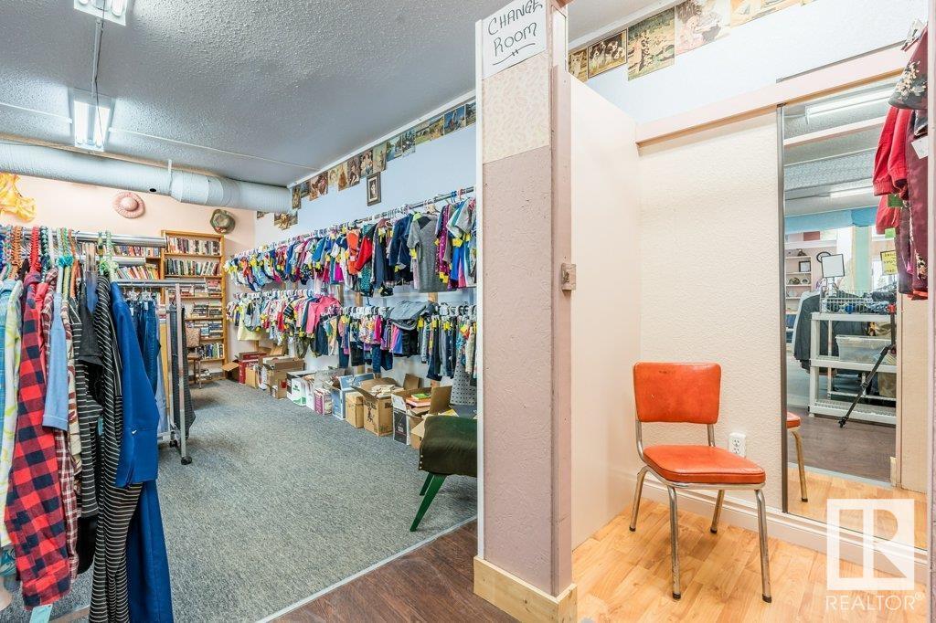 Photo 25 of 4813 50 Av, Wetaskiwin AB