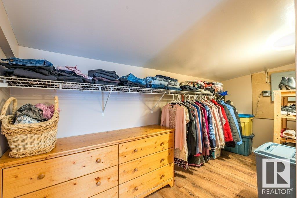 Photo 52 of 4813 50 Av, Wetaskiwin AB
