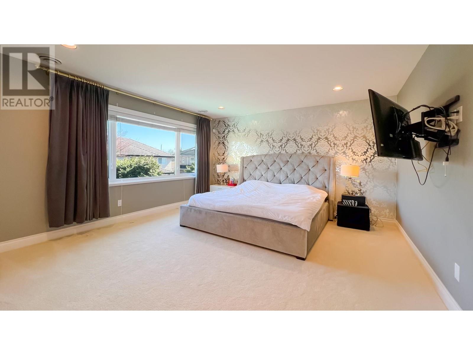 Photo 18 of 7540 Montana Road, Richmond BC