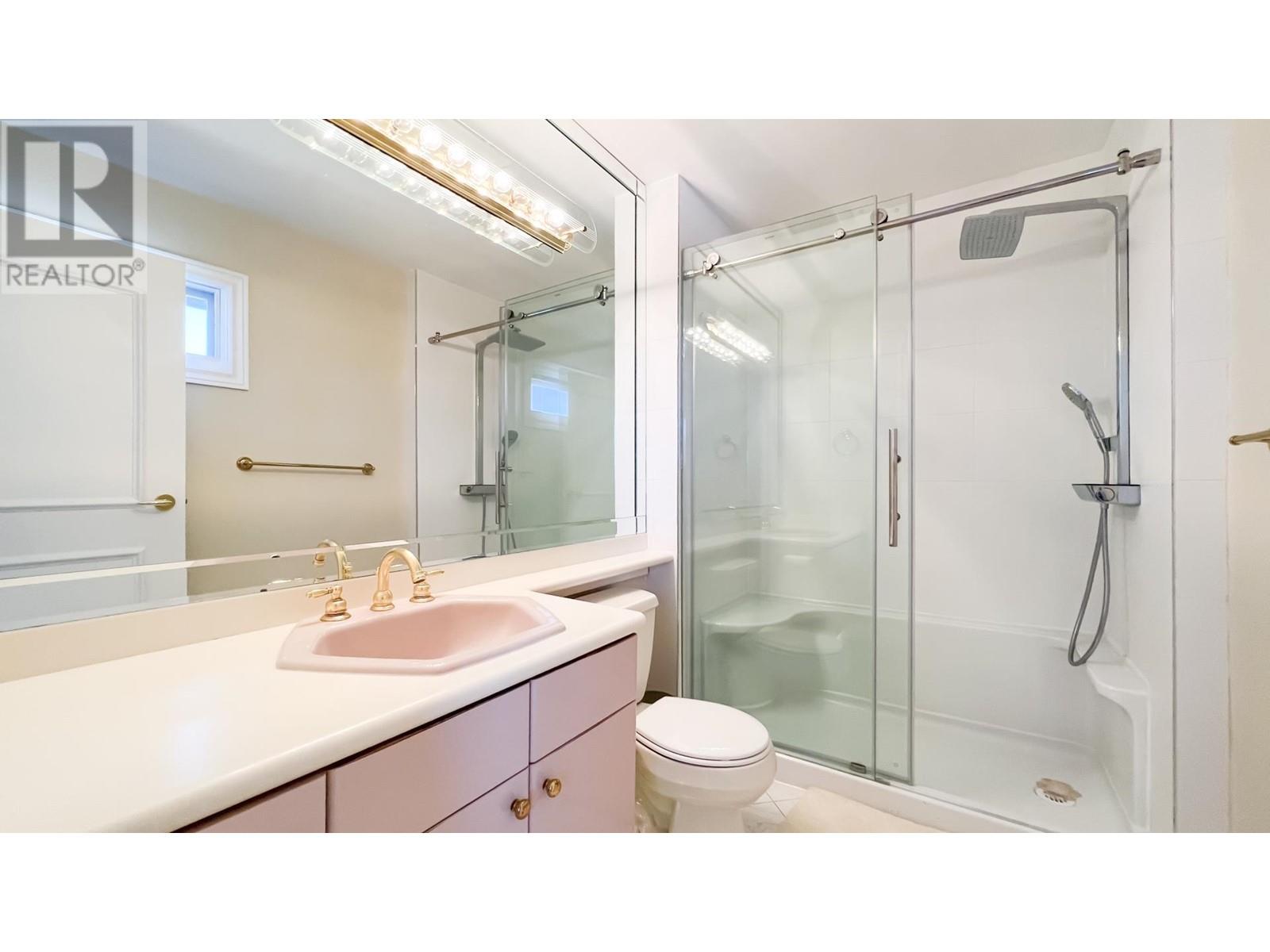 Photo 23 of 7540 Montana Road, Richmond BC