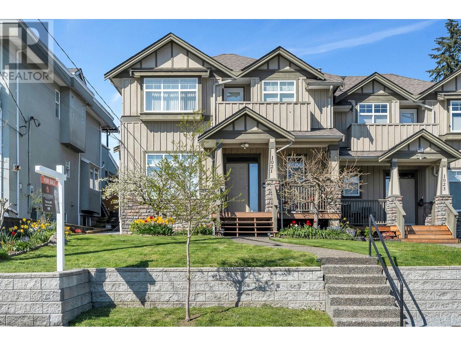 1021 STEWART AVENUE, Coquitlam