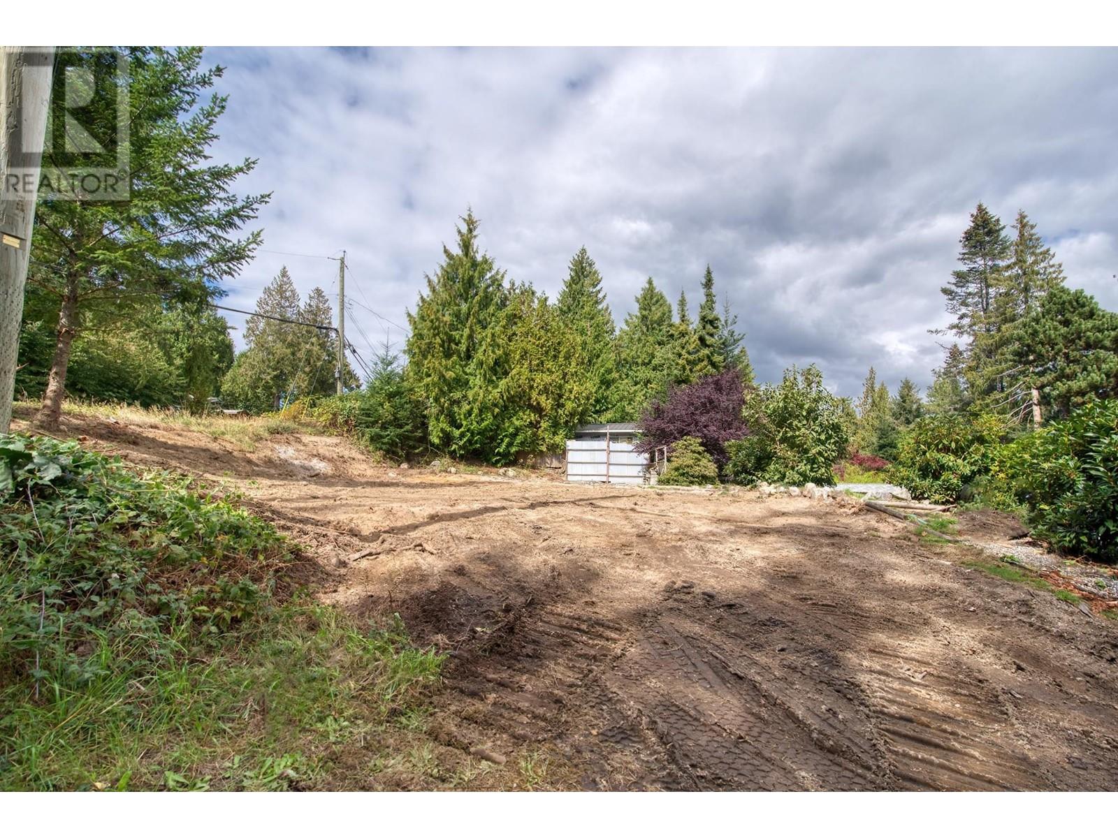 7712 FAWN ROAD, Halfmoon Bay