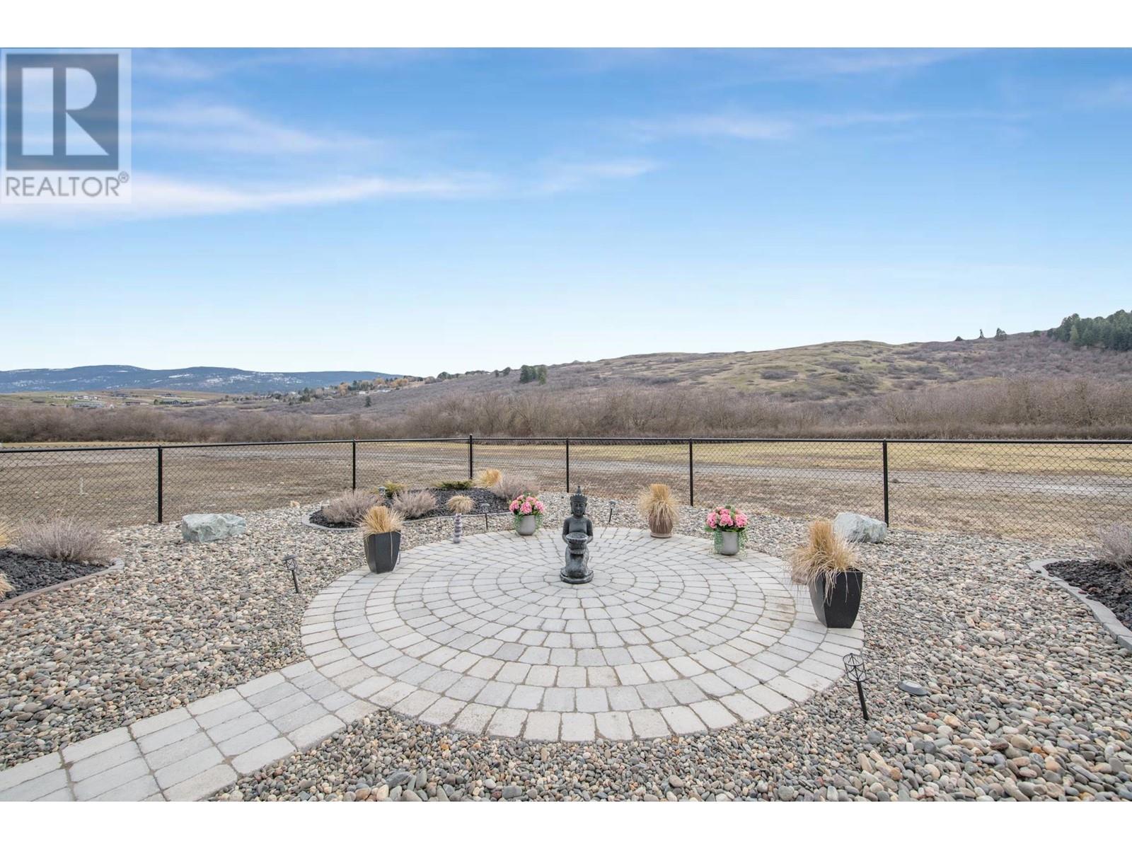  465 4 Street, Vernon