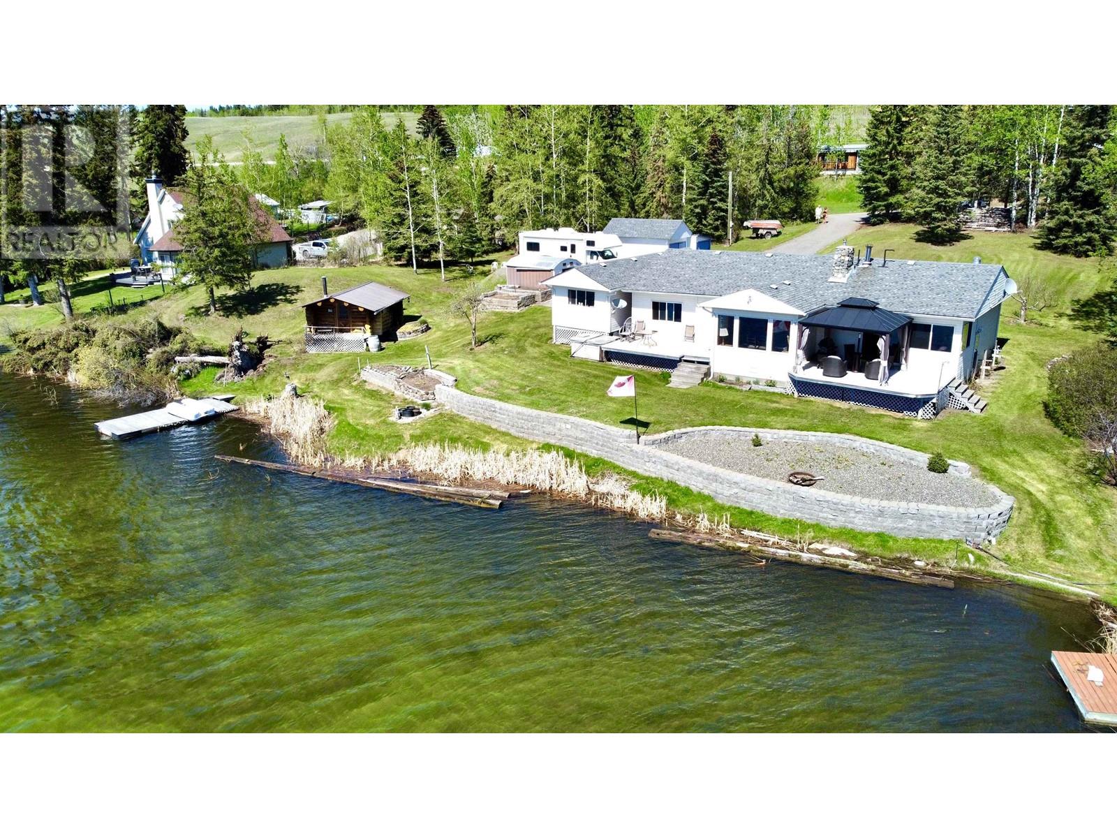 3456 DUNSMUIR ROAD, Lac La Hache