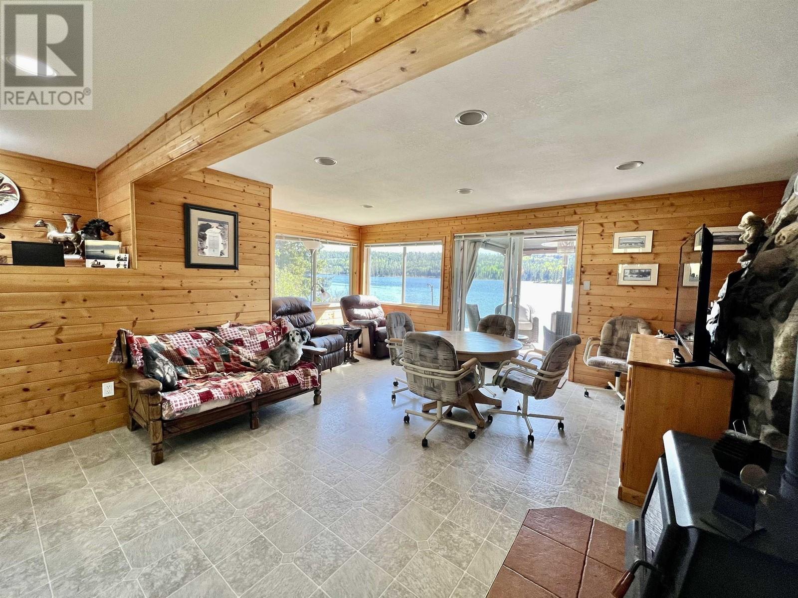 3456 DUNSMUIR ROAD, Lac La Hache