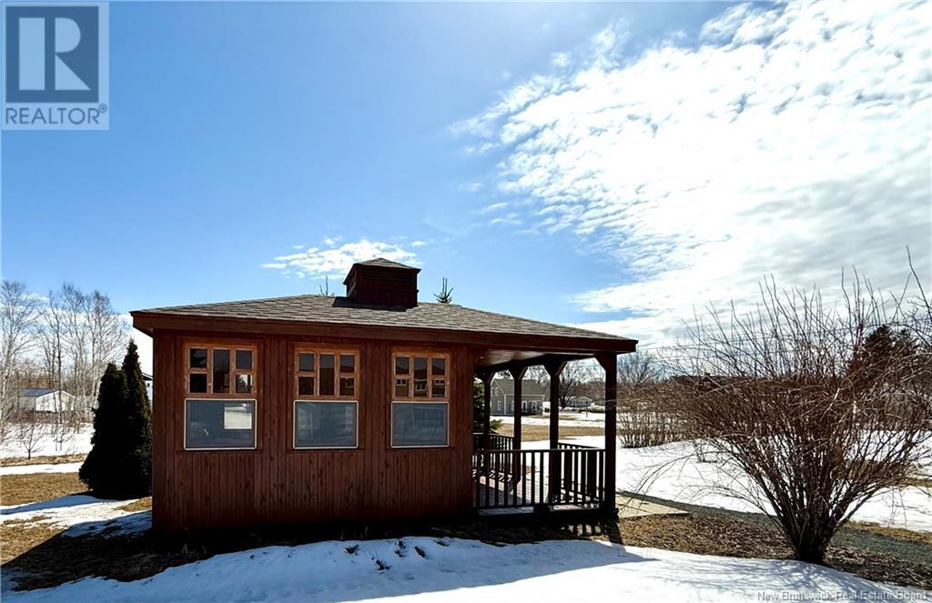 Photo 34 of 108 Rue Des Erables, Saintleolin NB