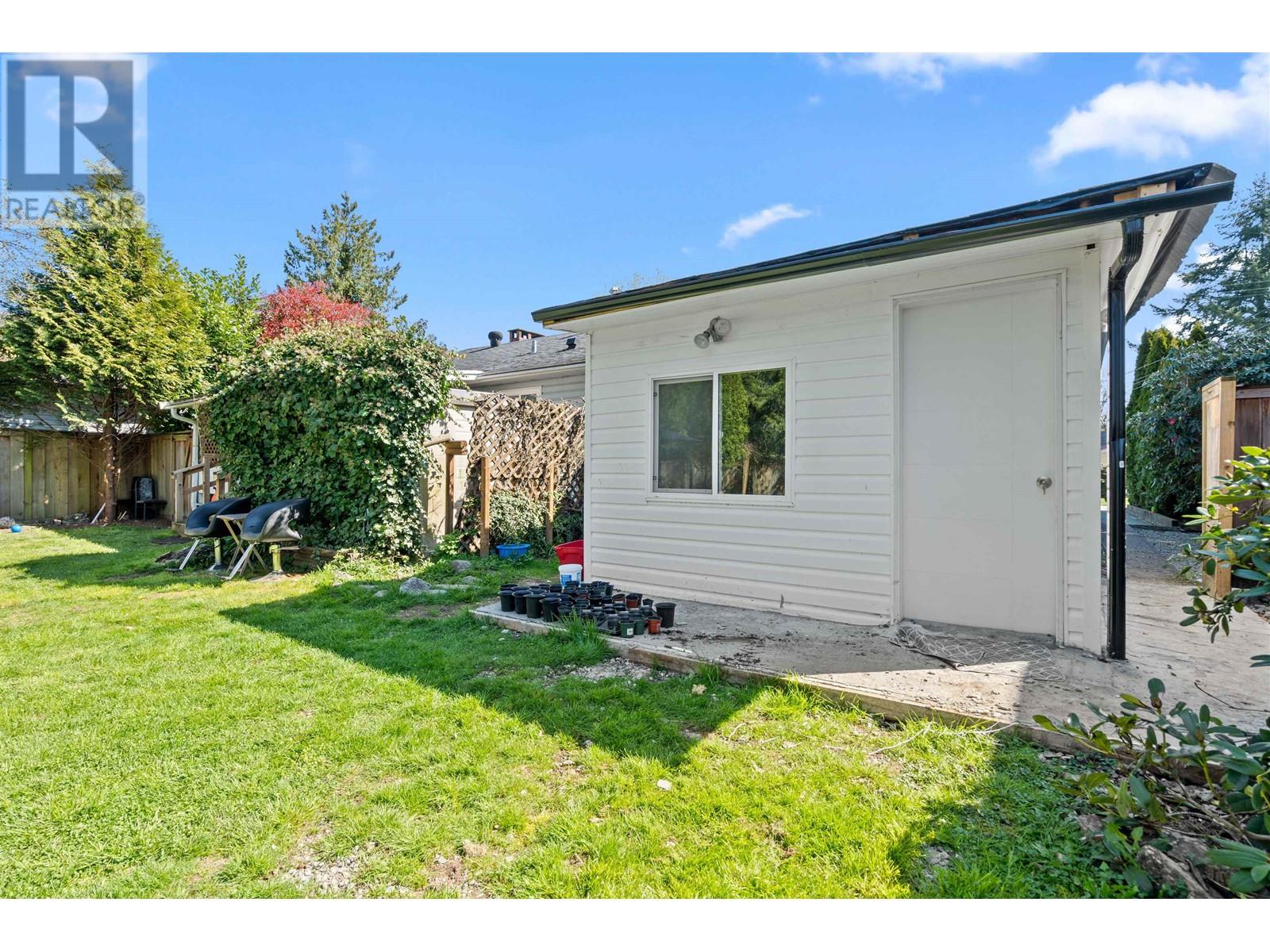 Photo 24 of 12171 221 Street, Maple Ridge BC