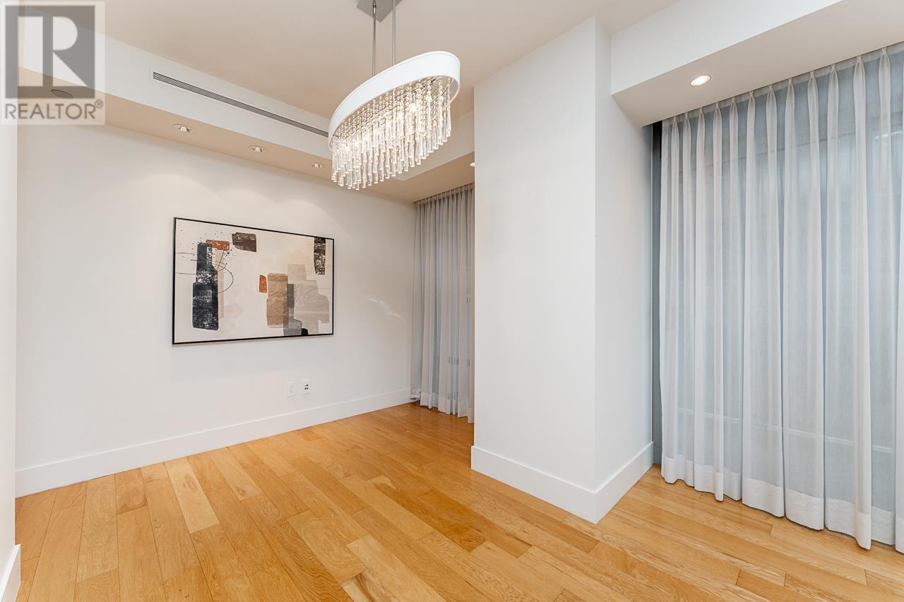 2202 667 HOWE STREET, Vancouver