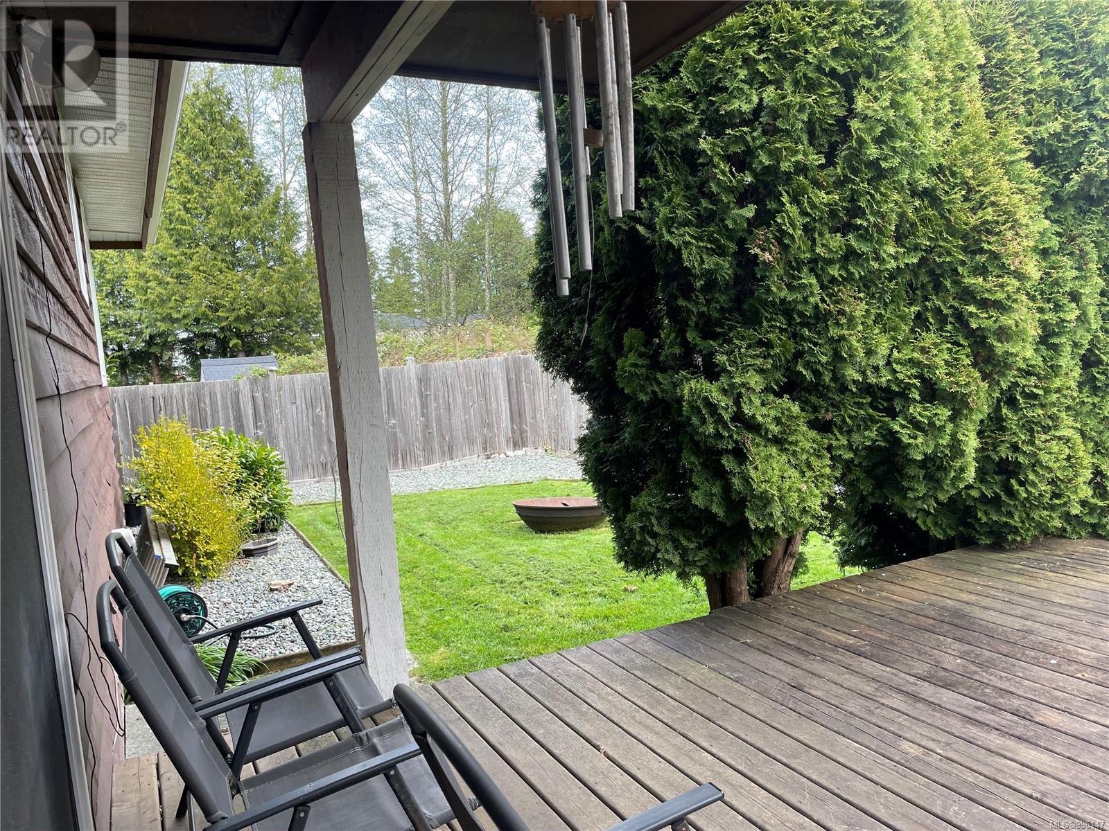 9489 Scott St, Port Hardy