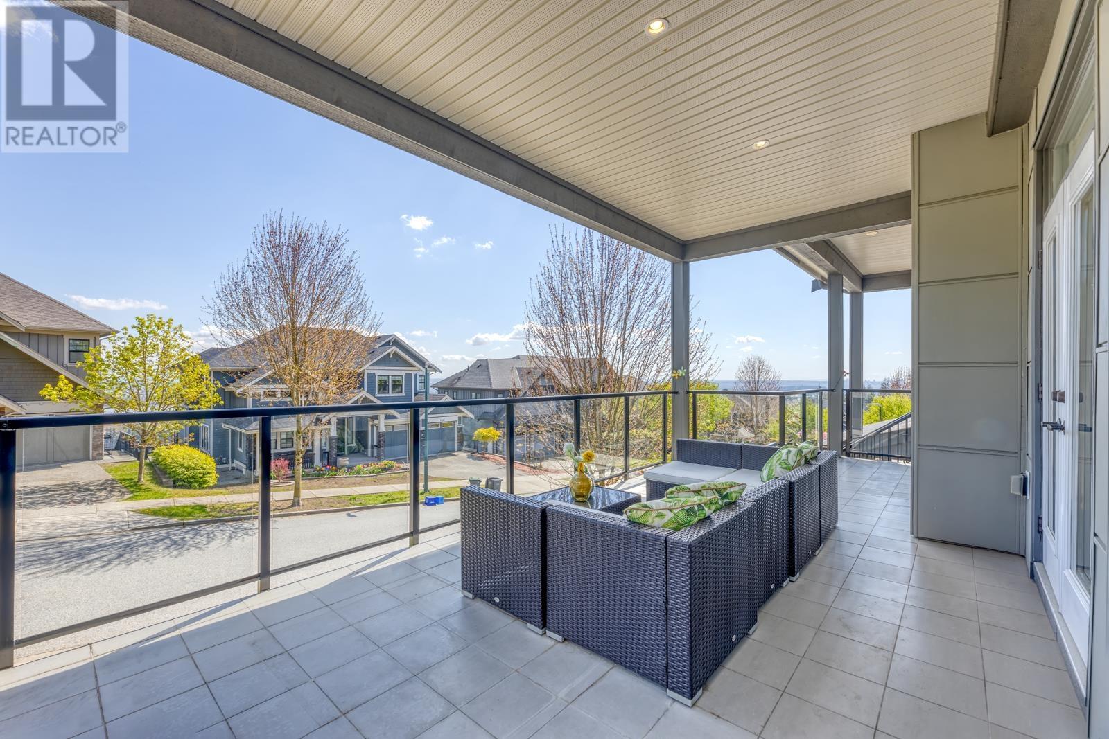 Photo 32 of 1438 Strawline Hill Street, Coquitlam BC