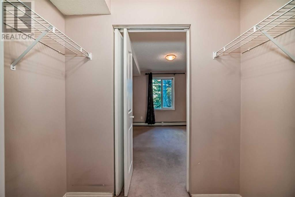 Single Family House for Sale in   Somervale Court SW Somerset Calgary 