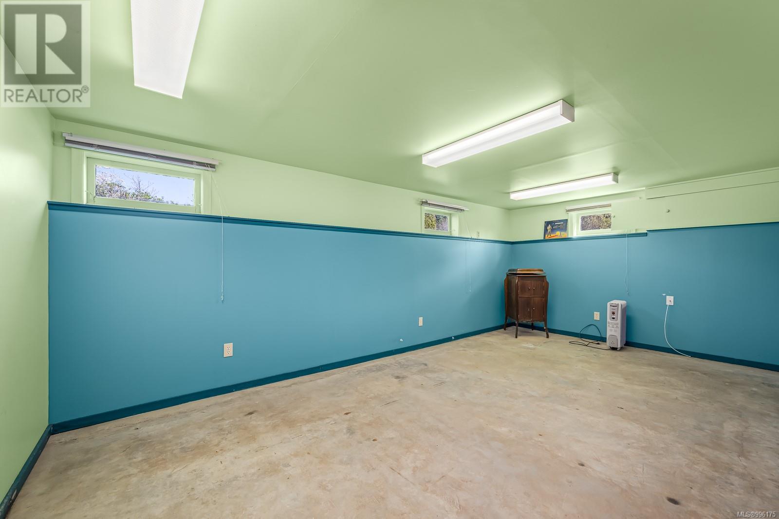 5670 Grandview Rd, Port Alberni
