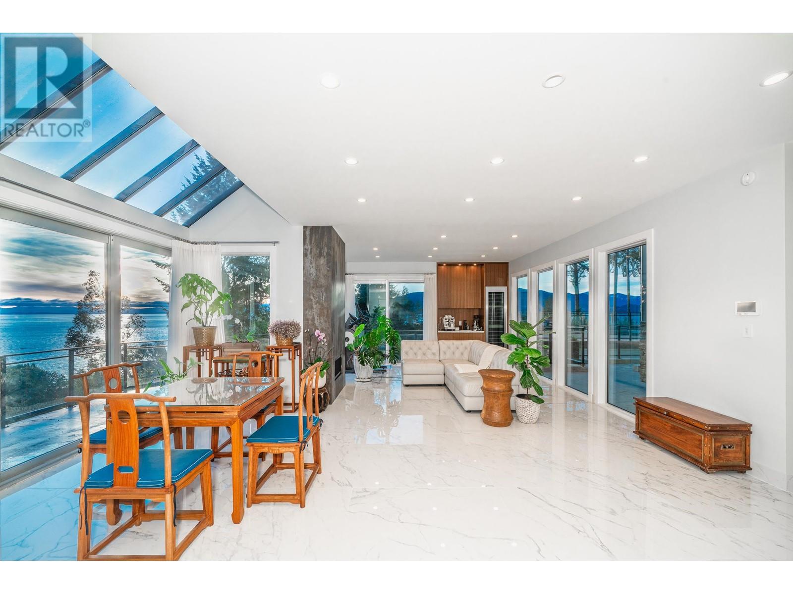 5290 GULF PLACE, West Vancouver