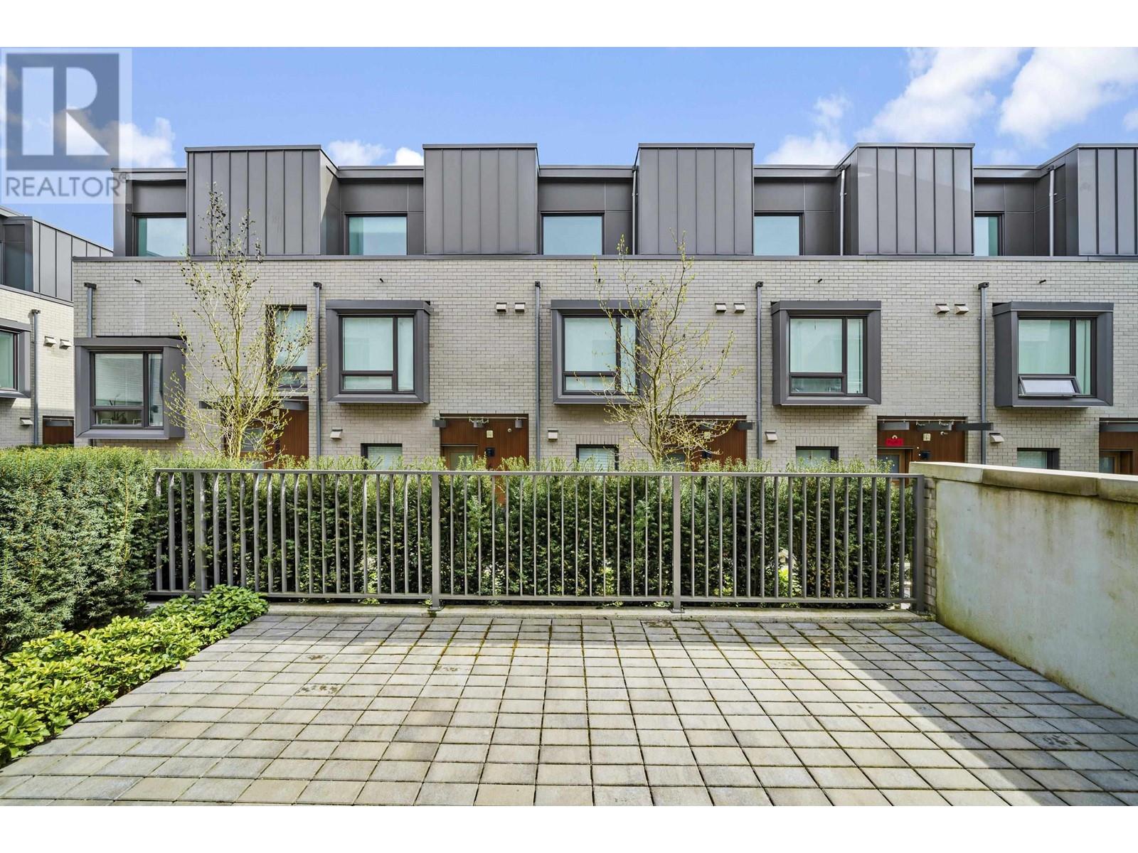 6816 OAK STREET, Vancouver real estate listing R2993027