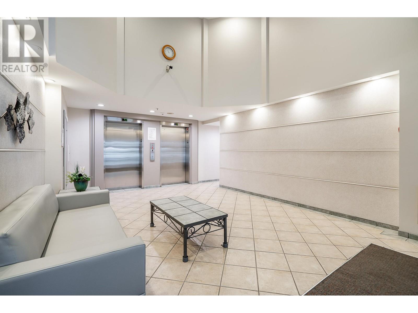 2001 555 AUSTIN AVENUE, Coquitlam