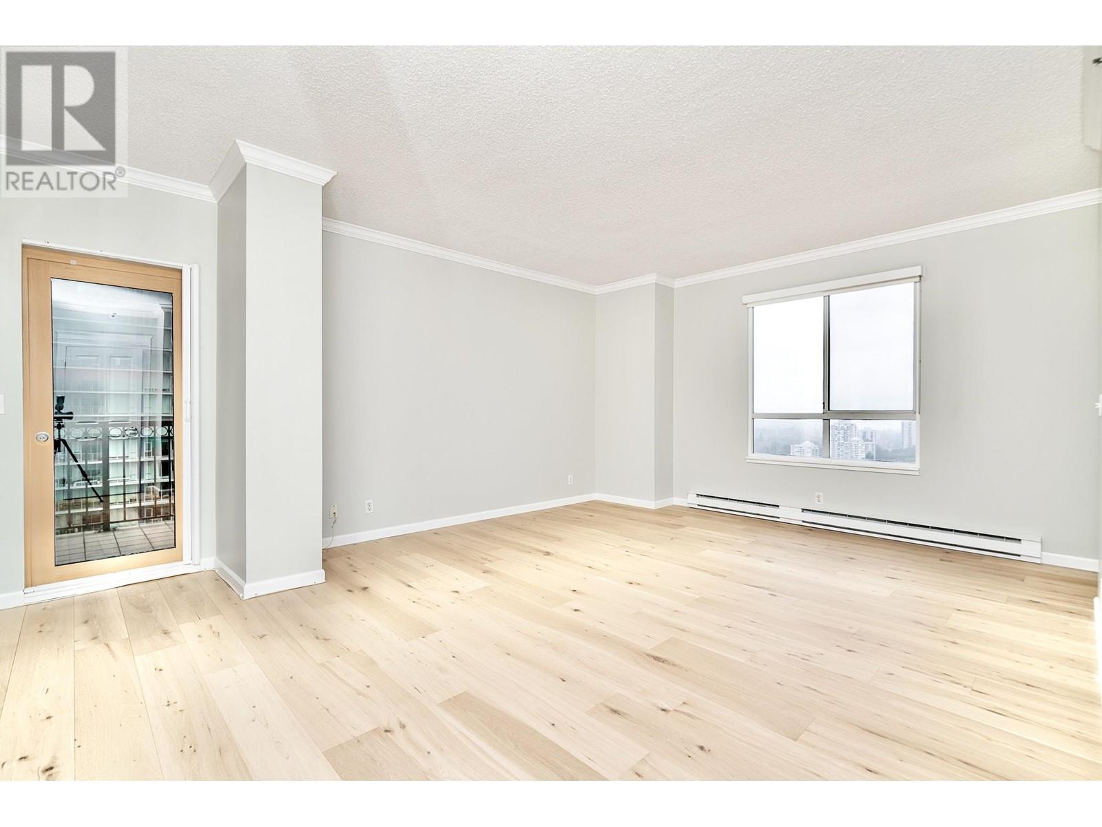 2001 555 AUSTIN AVENUE, Coquitlam