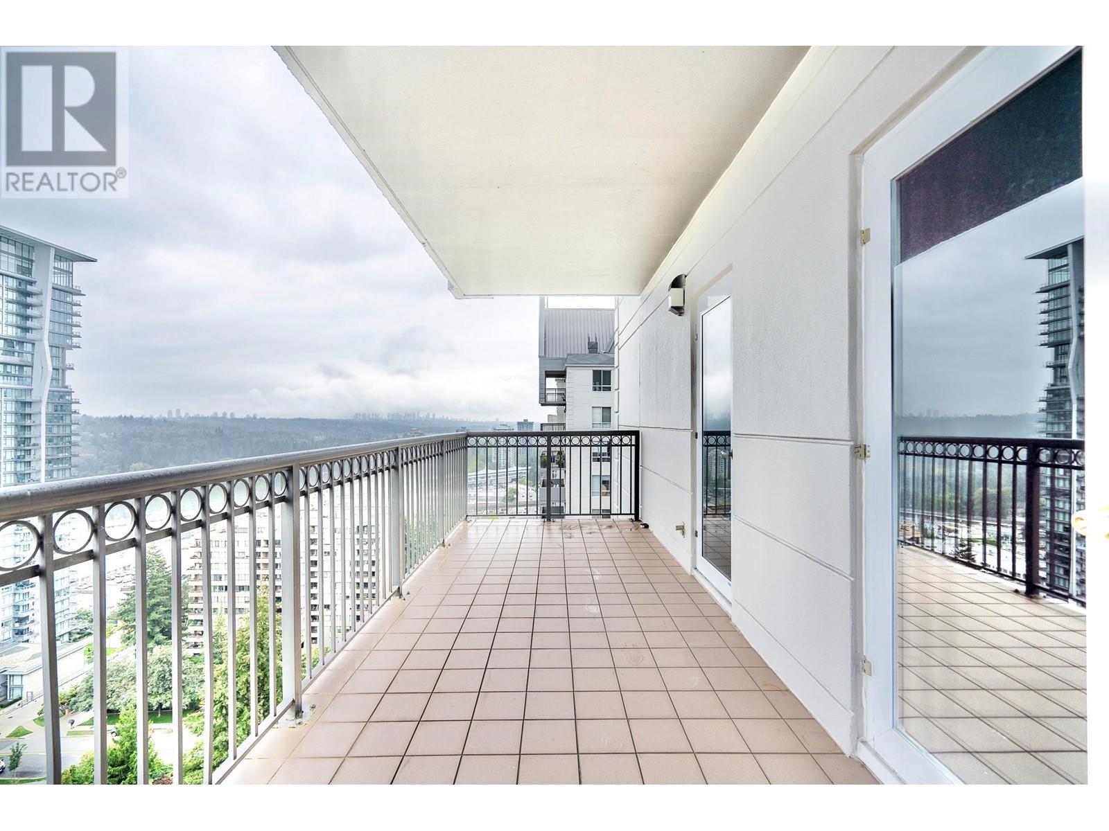 2001 555 AUSTIN AVENUE, Coquitlam