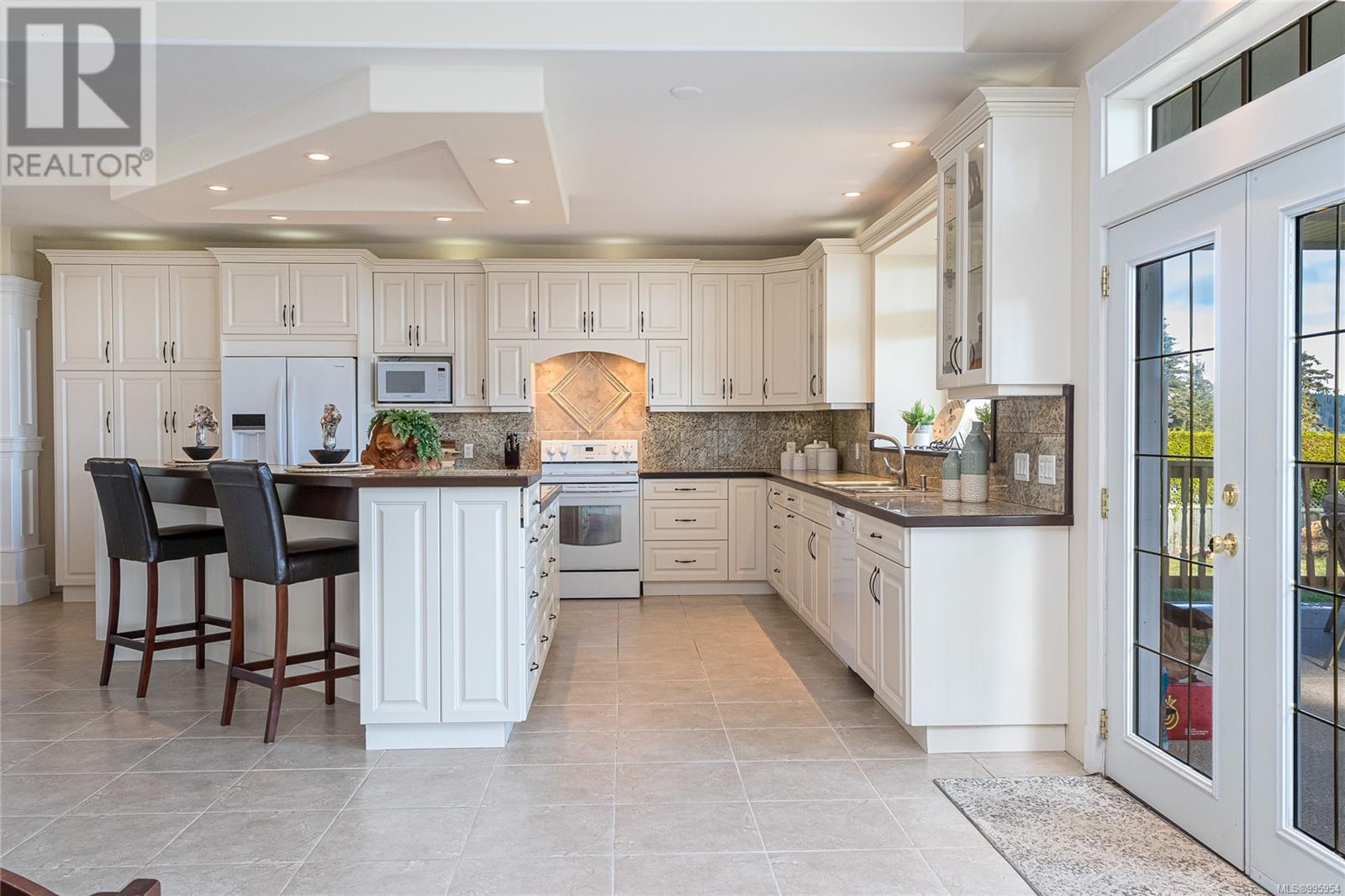 Photo 10 of 5315 Gainsberg Rd, Bowser BC