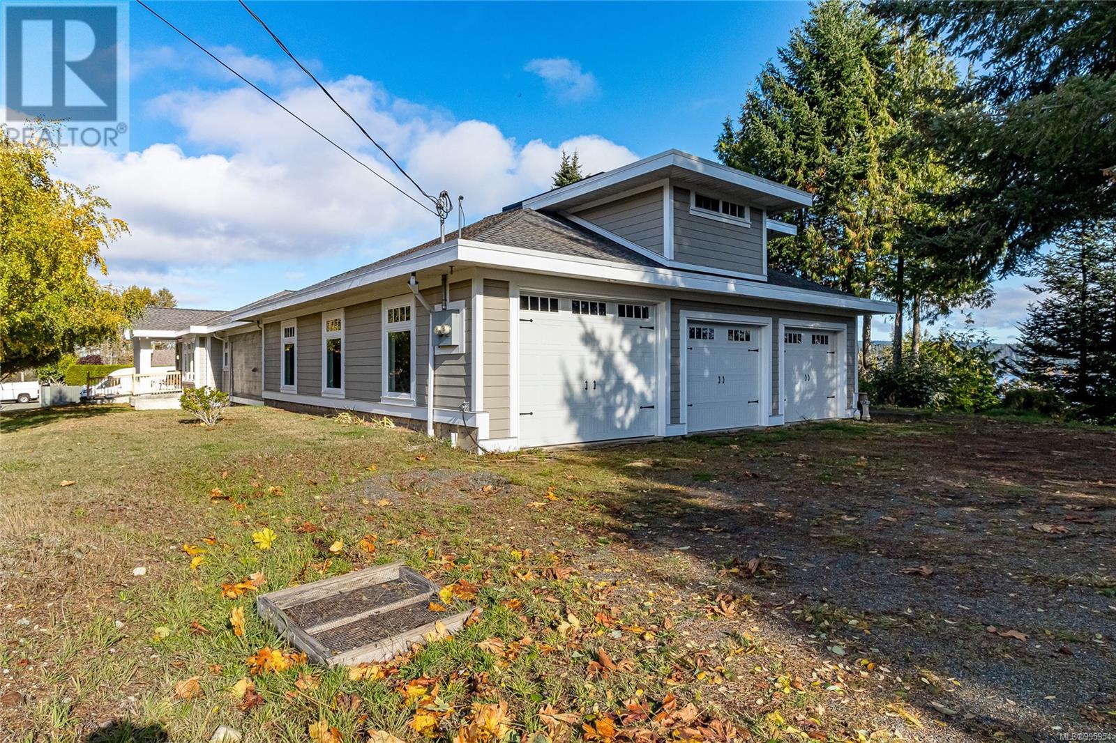 Photo 1 of 5315 Gainsberg Rd, Bowser BC