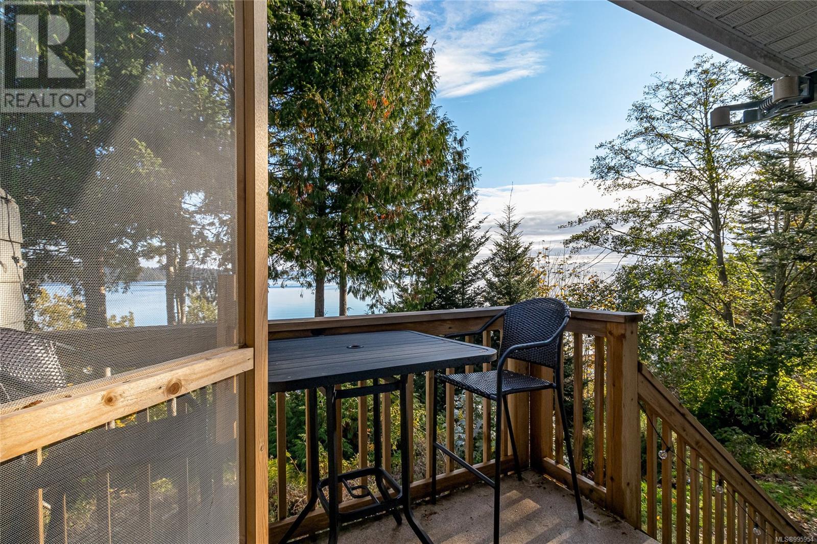Photo 18 of 5315 Gainsberg Rd, Bowser BC