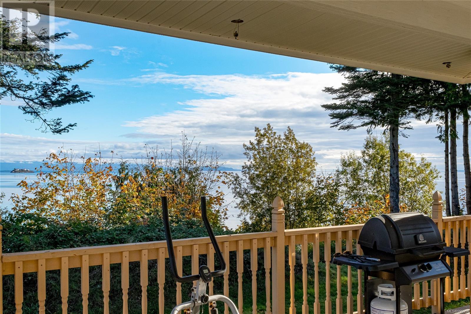 Photo 50 of 5315 Gainsberg Rd, Bowser BC