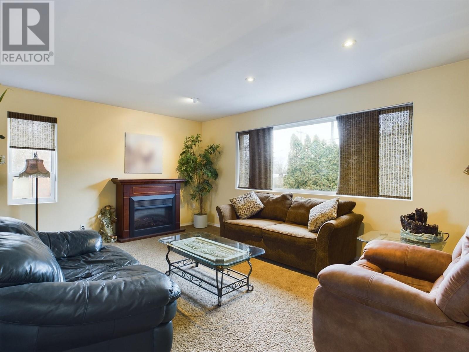 238 Park Rill Road, Oliver