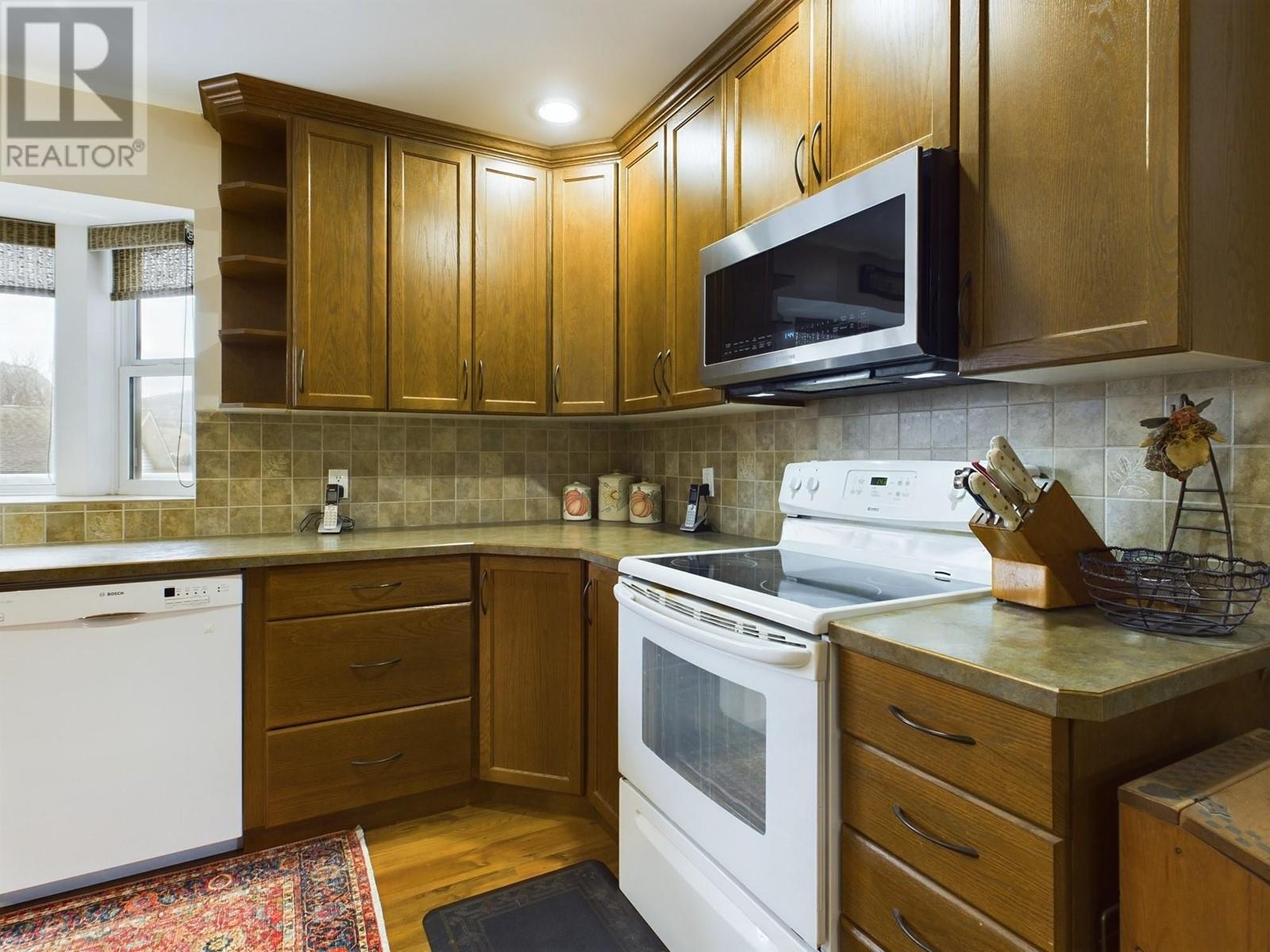 238 Park Rill Road, Oliver