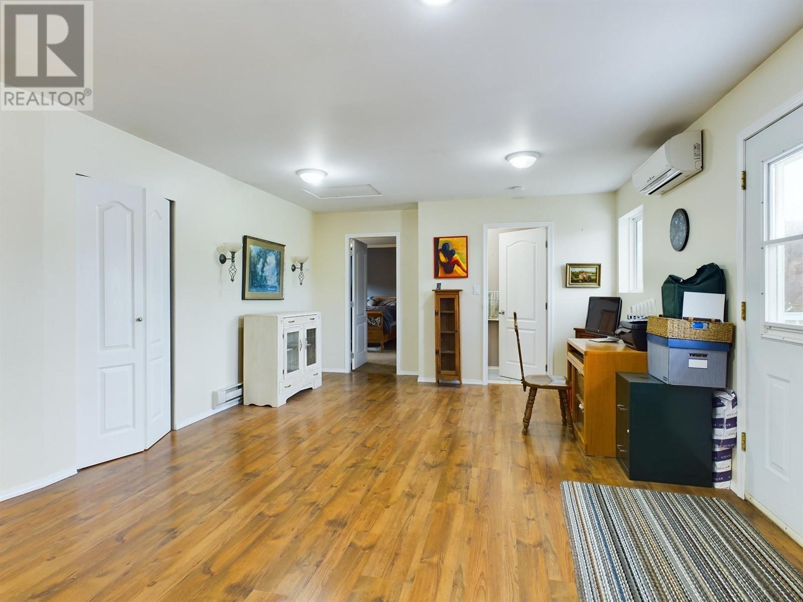 238 Park Rill Road, Oliver