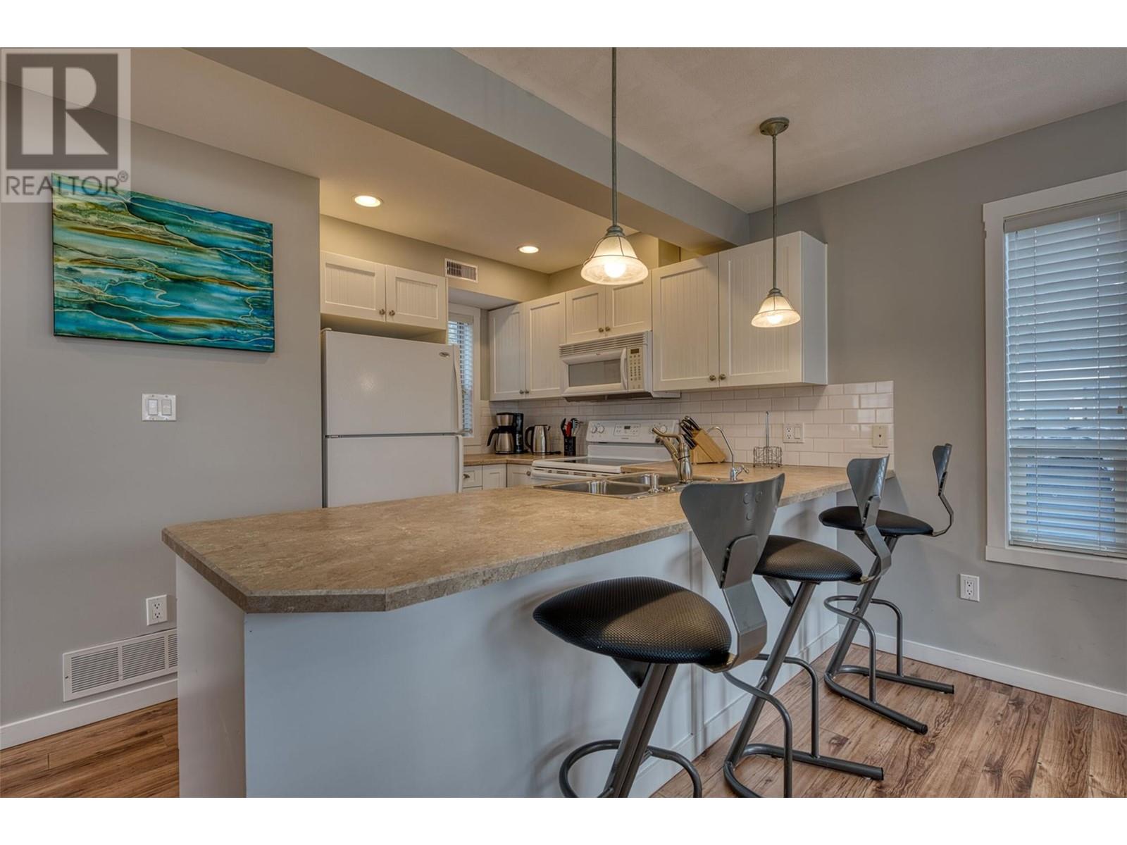 136 6833 Santiago Loop, Kelowna