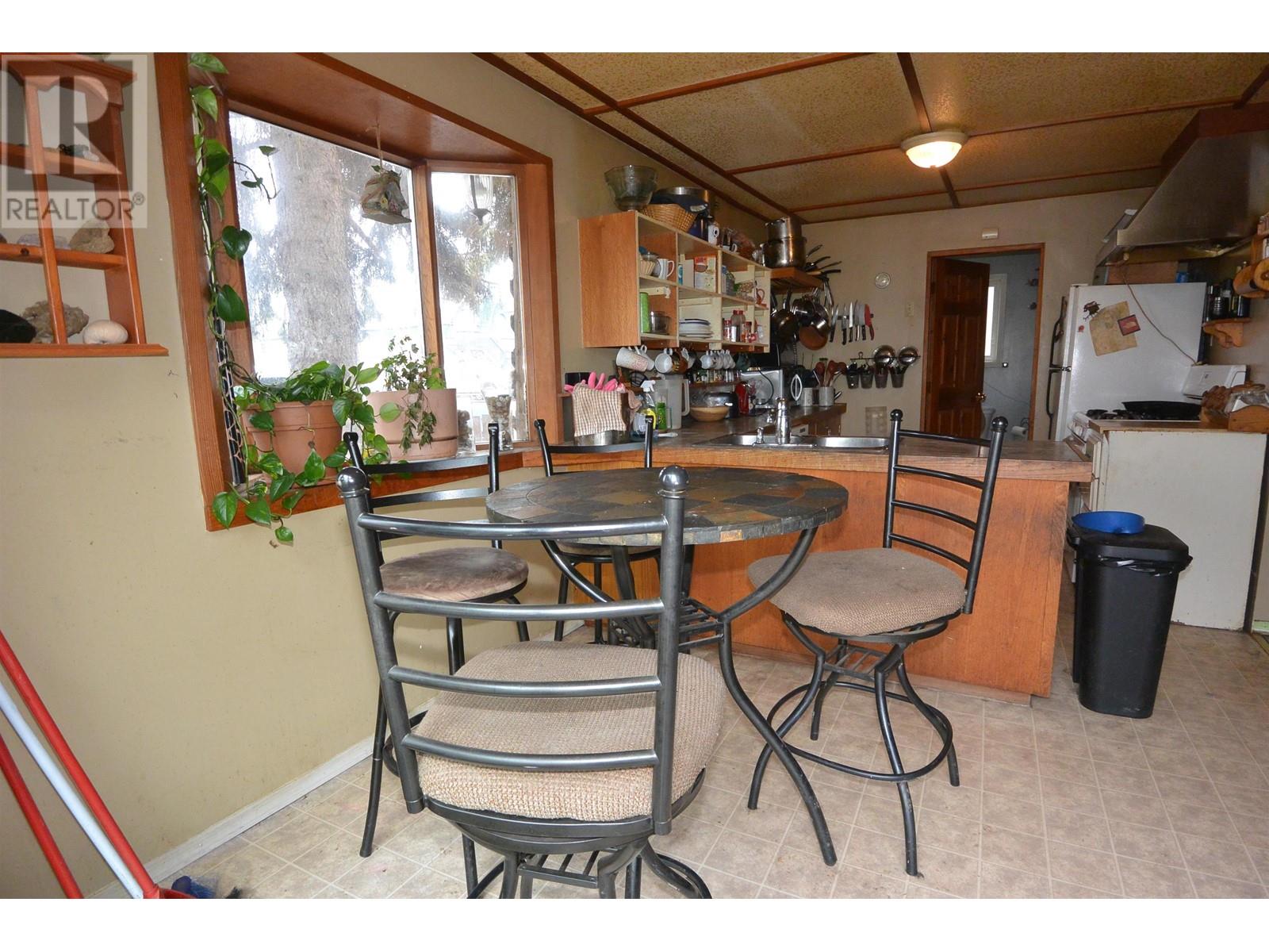 3305 ALFRED AVENUE, Smithers