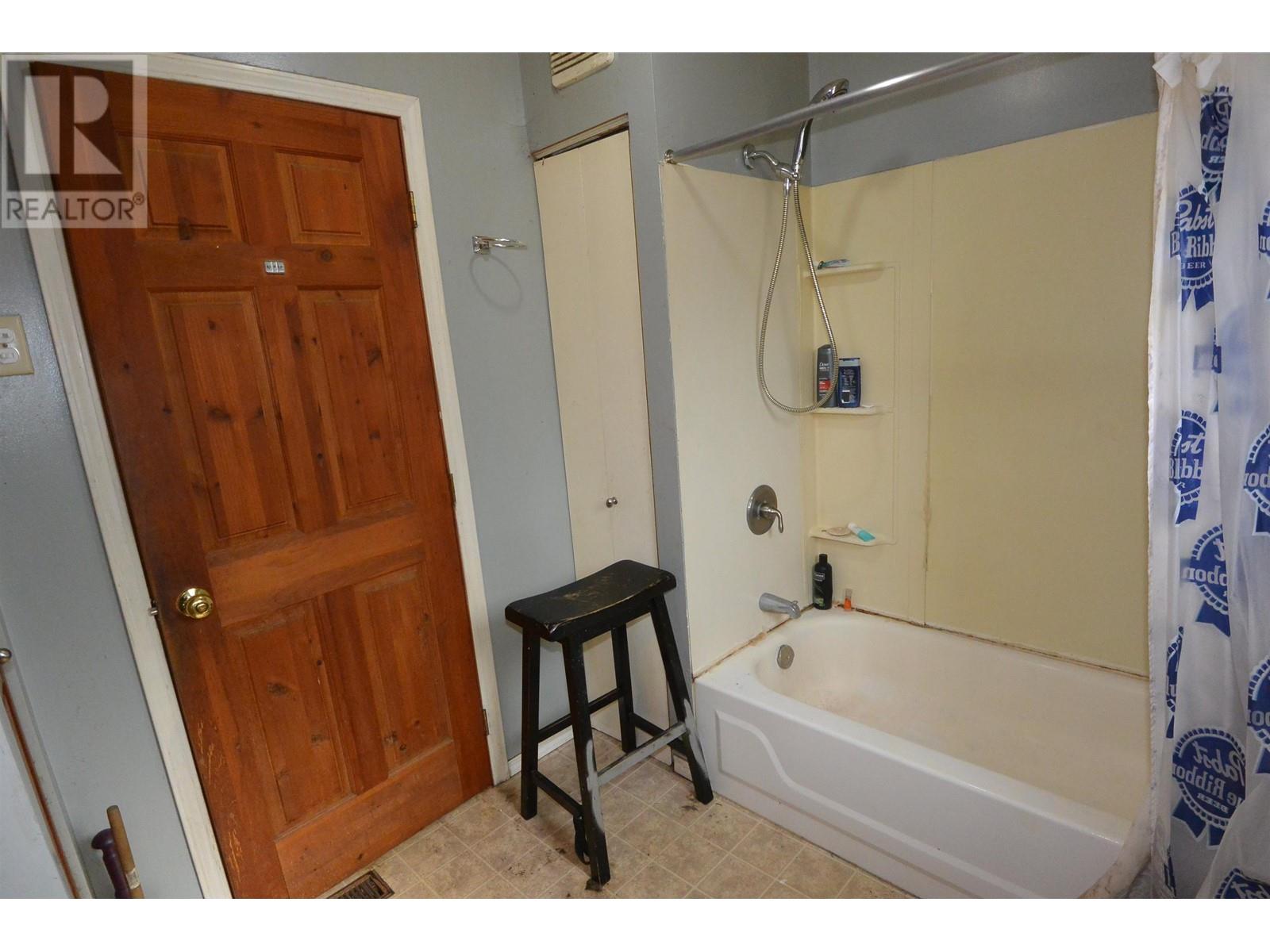 3305 ALFRED AVENUE, Smithers