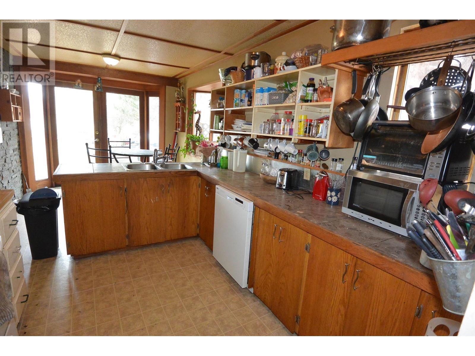 3305 ALFRED AVENUE, Smithers