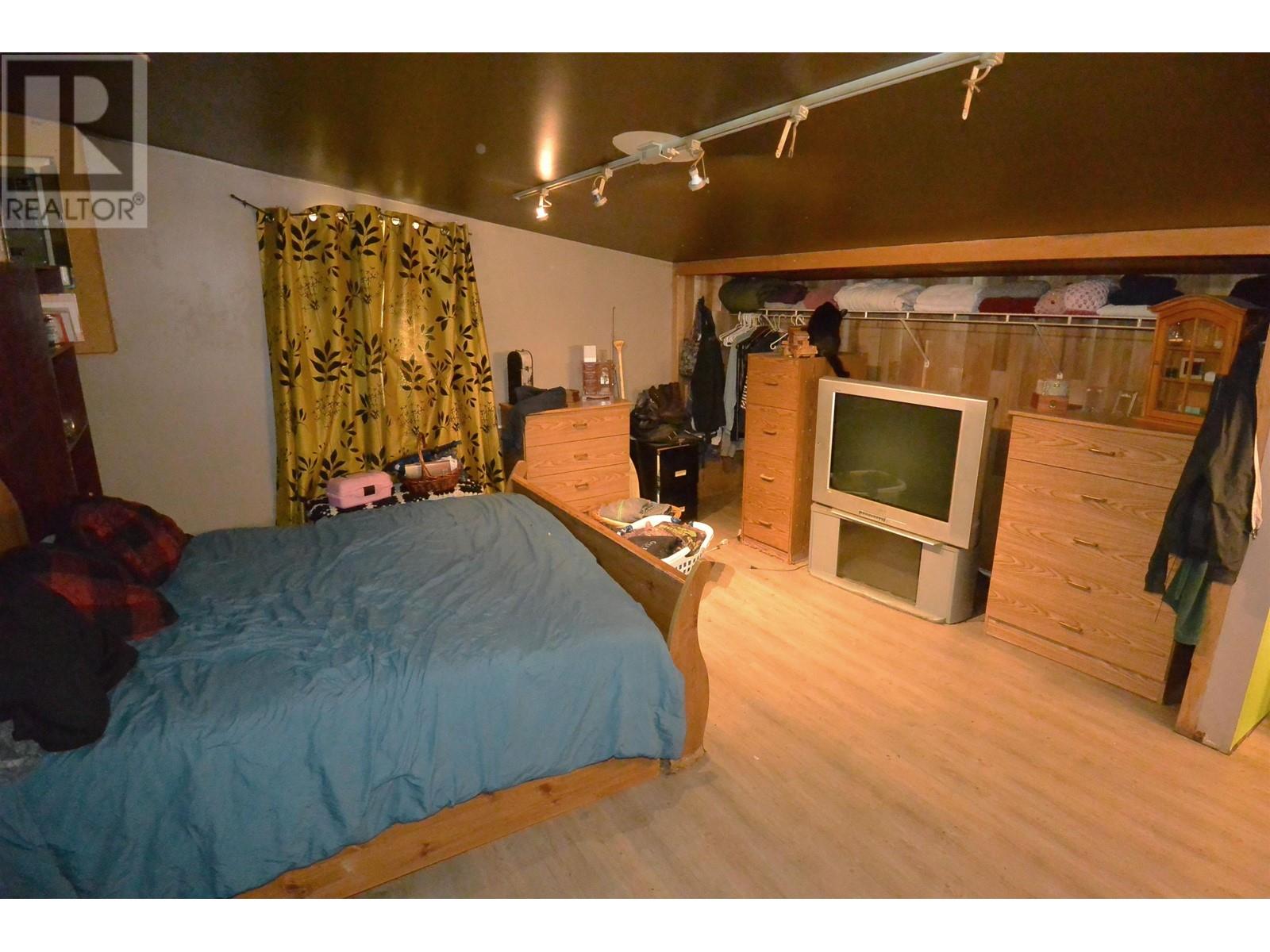 3305 ALFRED AVENUE, Smithers