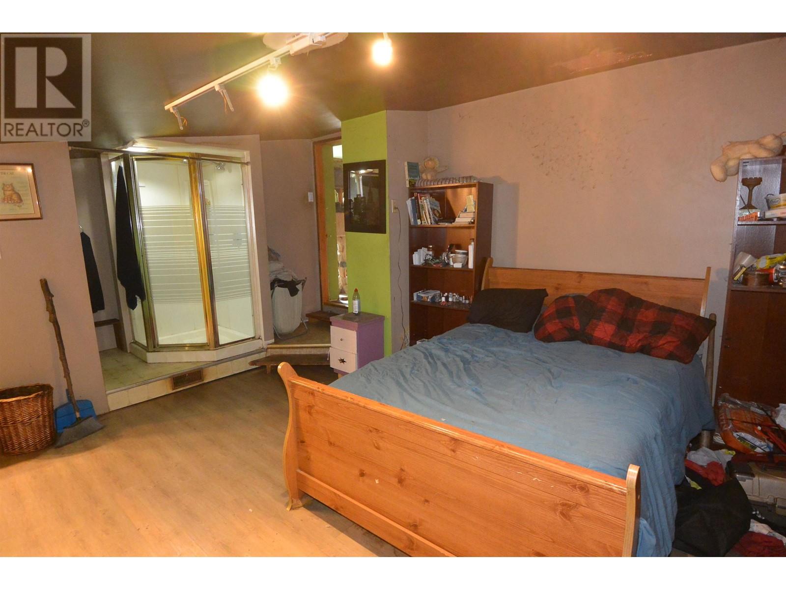 3305 ALFRED AVENUE, Smithers