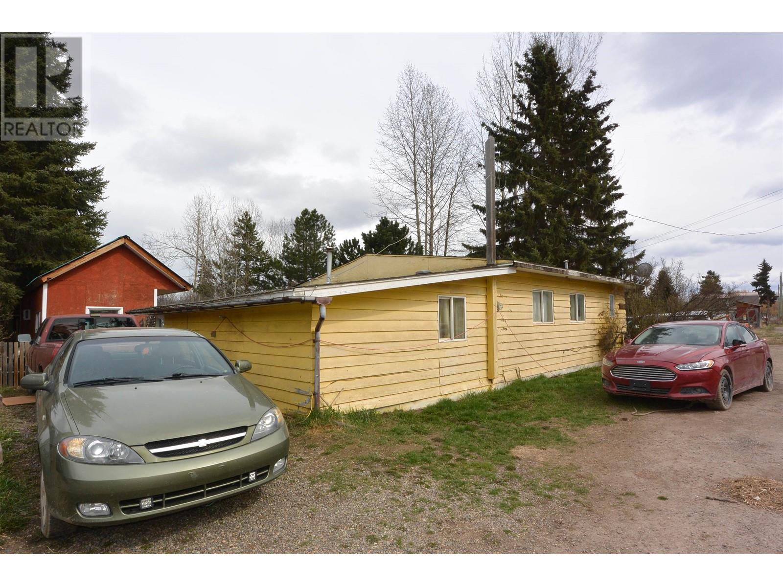 3305 ALFRED AVENUE, Smithers
