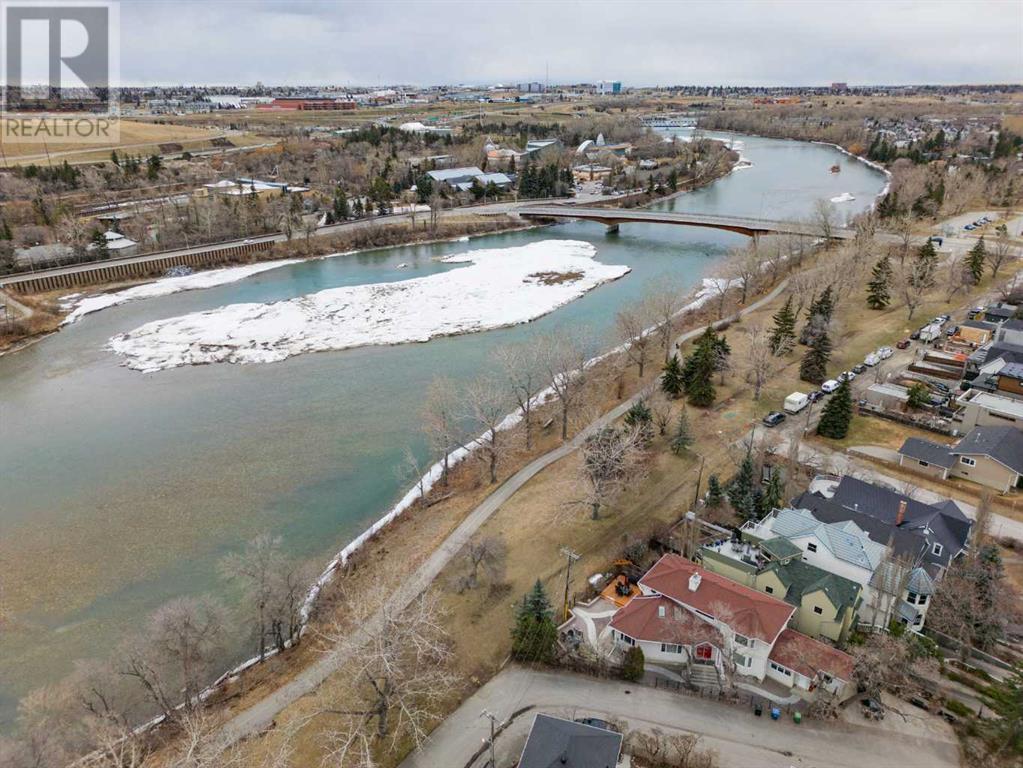 Single Family House for Sale in    Avenue SE Inglewood Calgary 