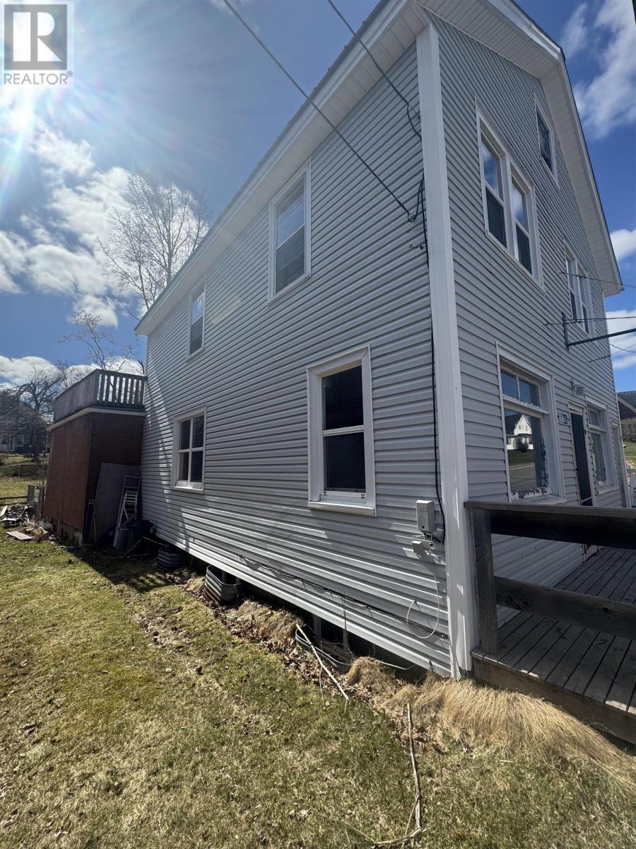 9386 Main Street — photo 28