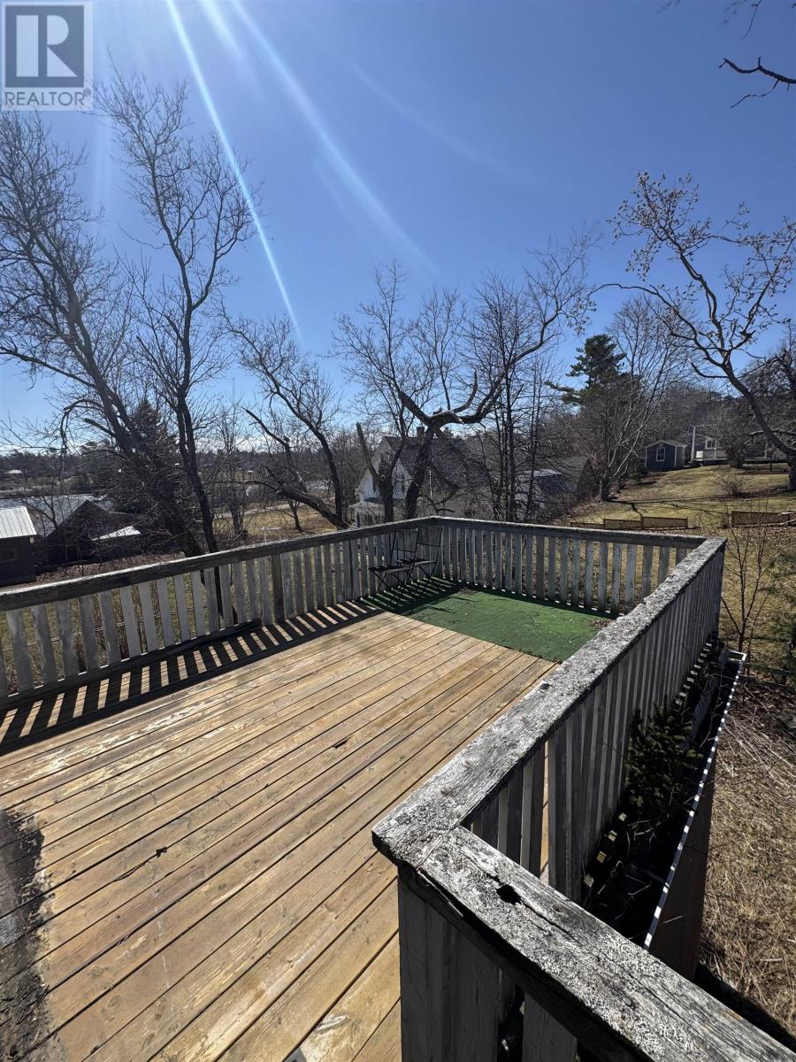9386 Main Street — photo 26
