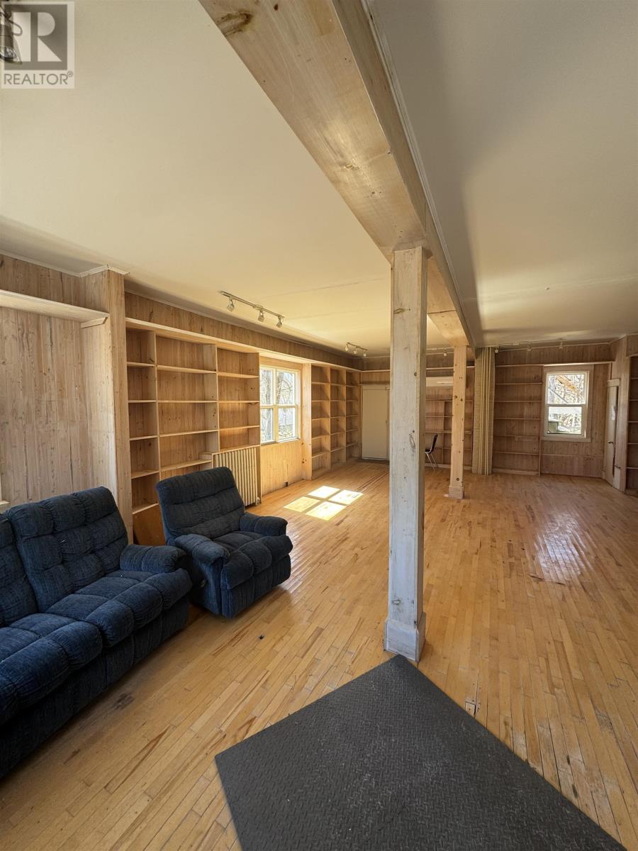 9386 MAIN STREET - 4