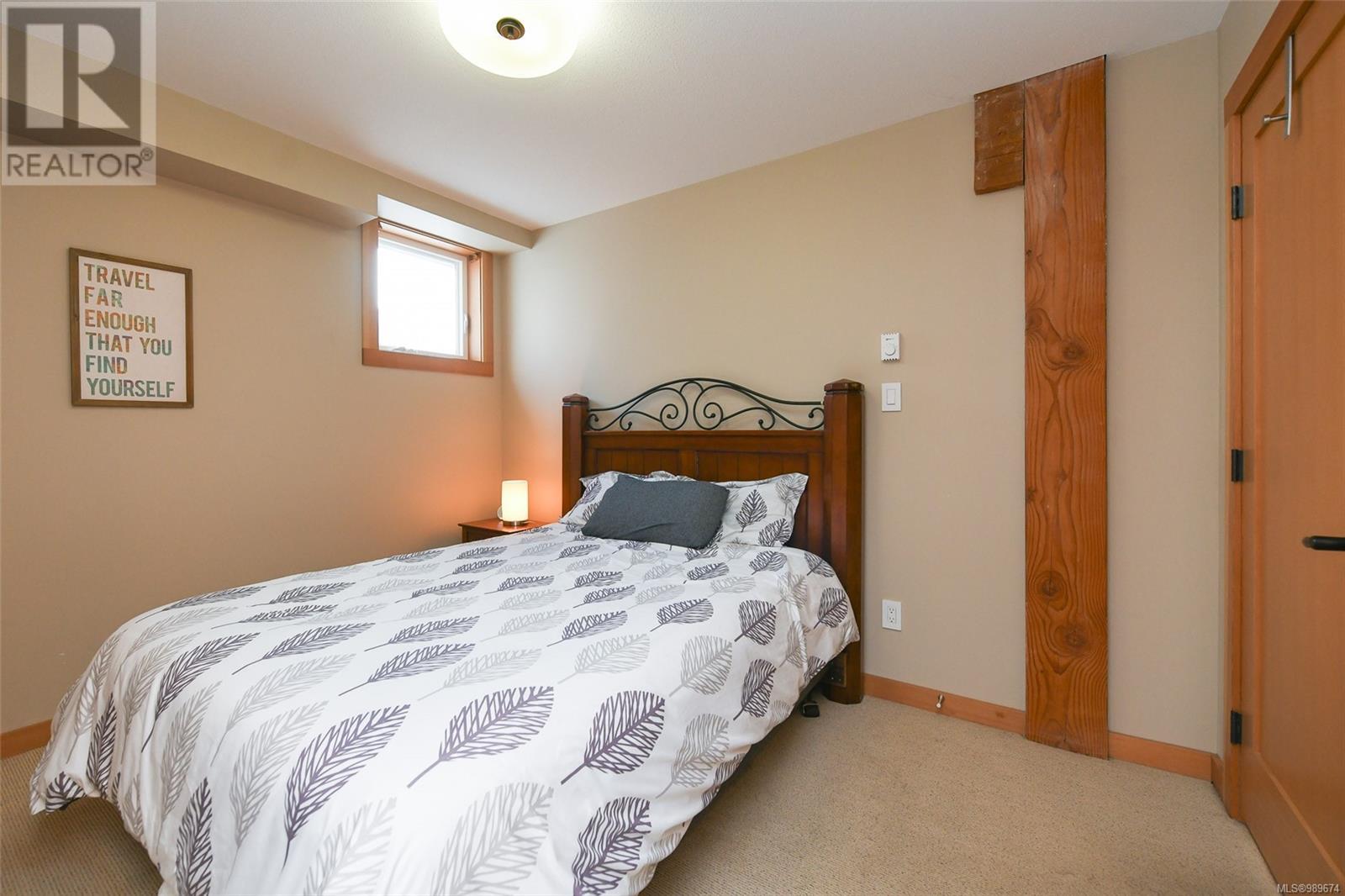 570 Arrowsmith Ridge, Courtenay real estate listing 989674