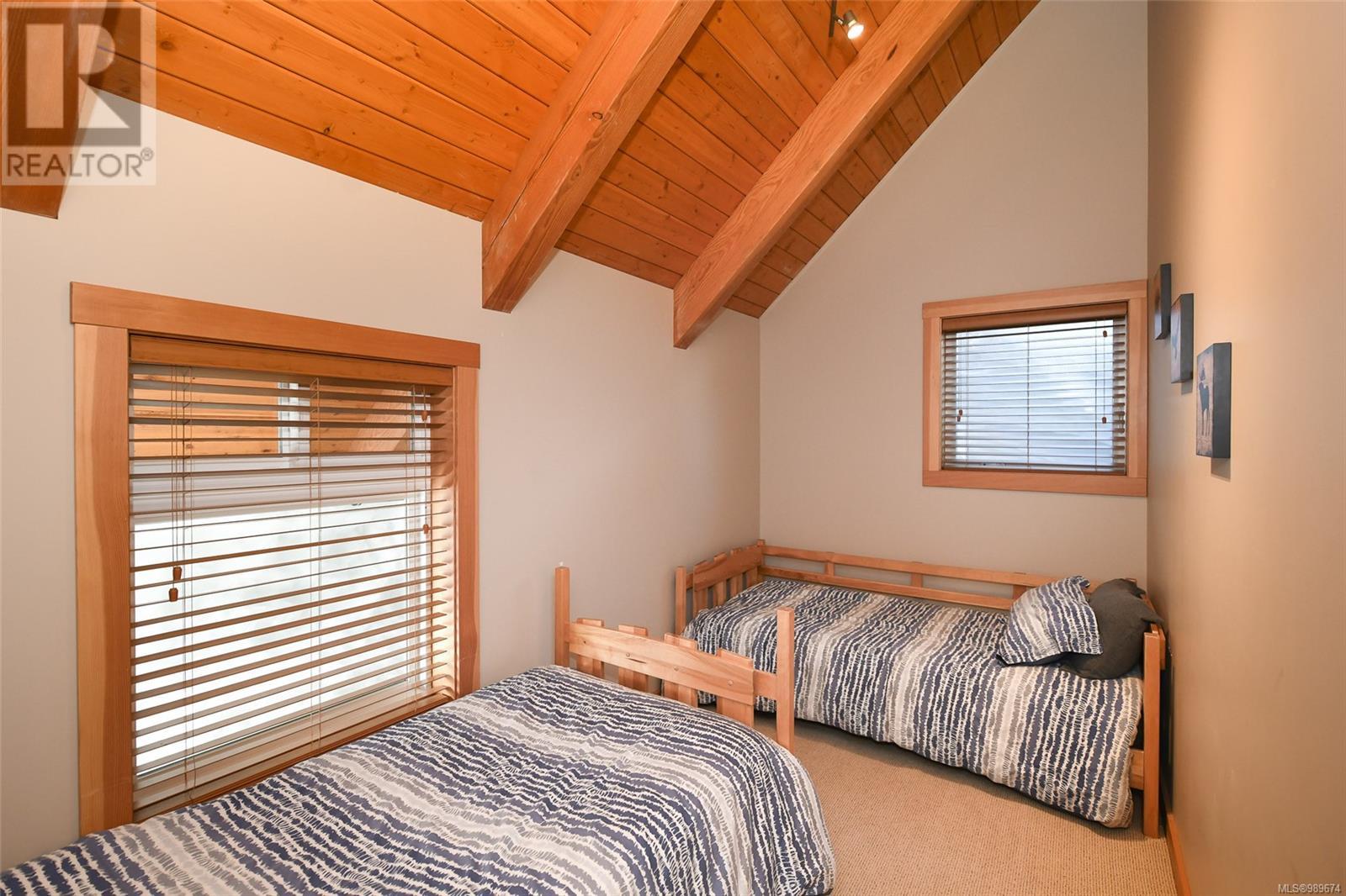 570 Arrowsmith Ridge, Courtenay