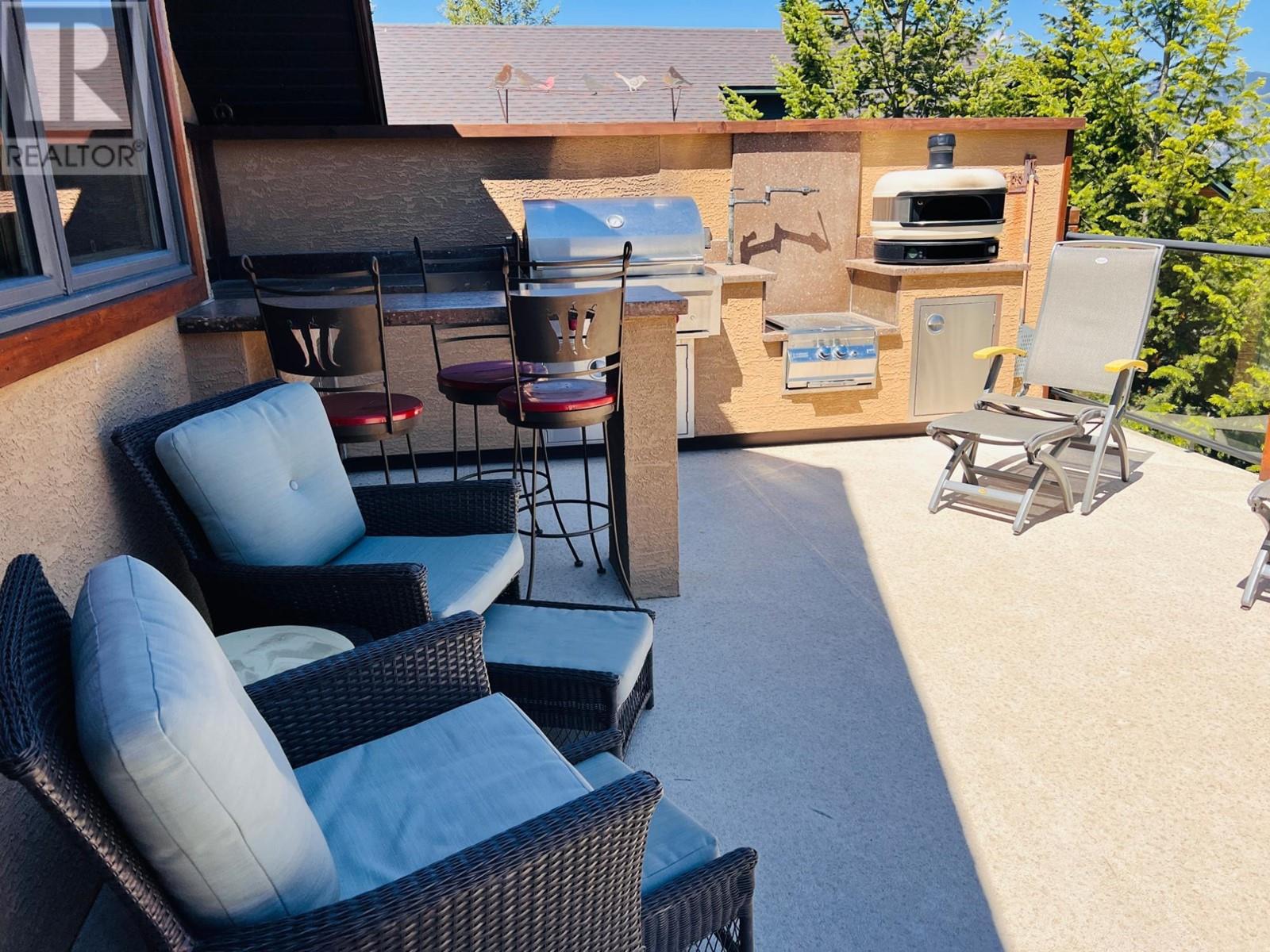 2557 LEDGEROCK Ridge, Invermere
