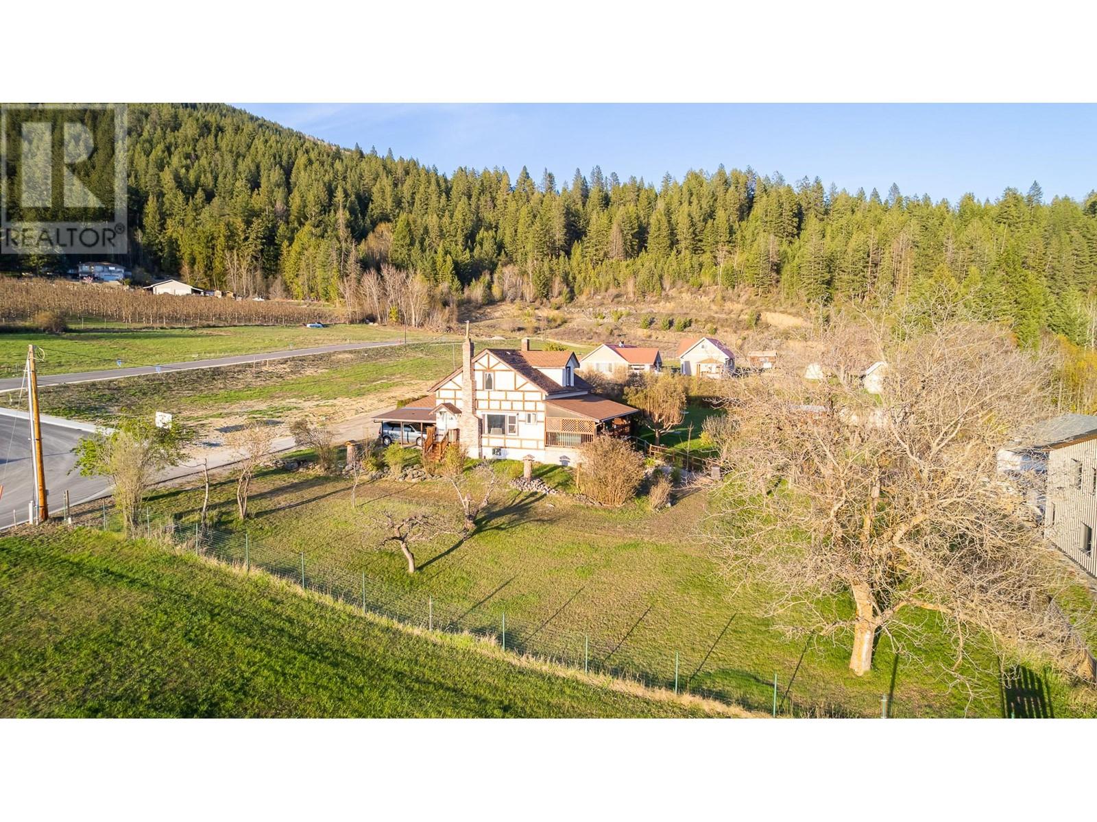 1843 McLaren Street, Creston
