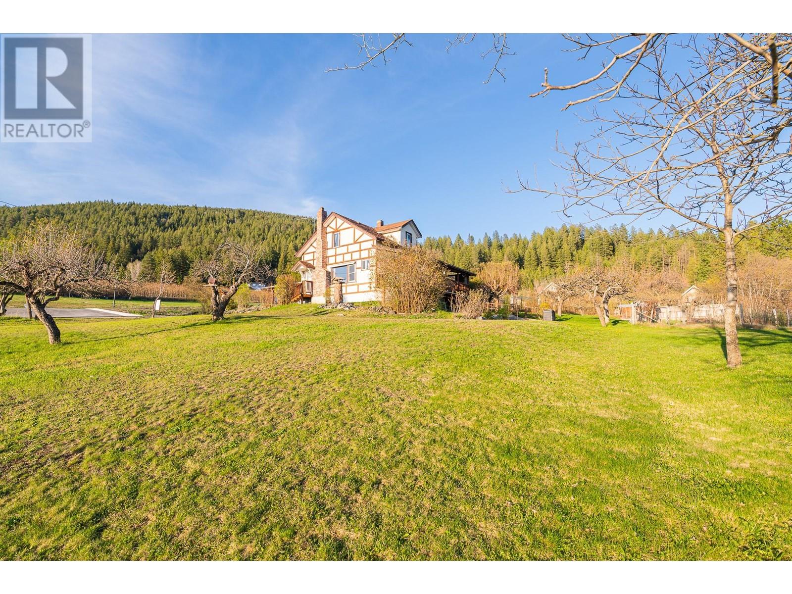 1843 McLaren Street, Creston