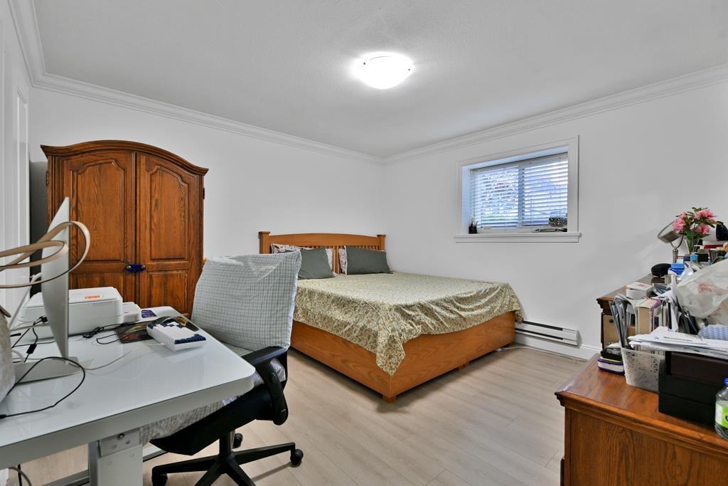 Photo 33 of 7033 129 A Street, Surrey BC