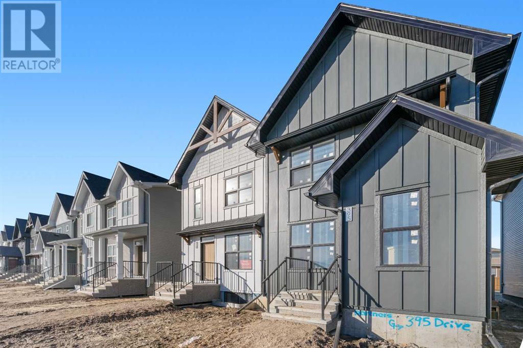 Single Family House for Sale in  Homestead Drive NE Homestead Calgary 