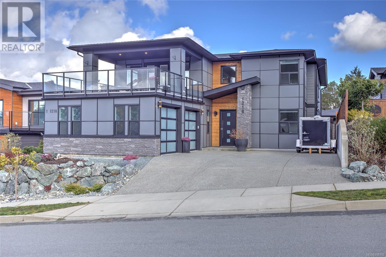 1218 Viewtop Rd, Duncan