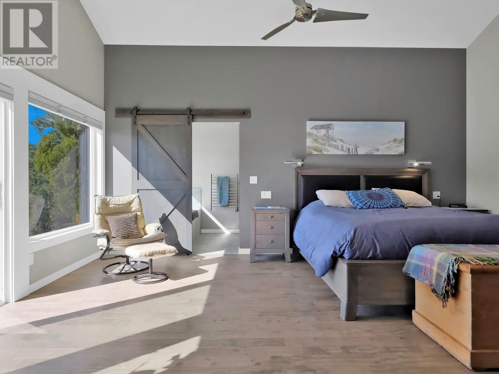  1922 Paly Road, Kelowna